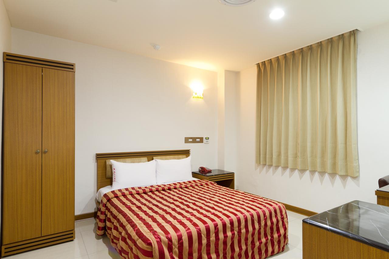 Songshan Hotel Гаосюн Экстерьер фото